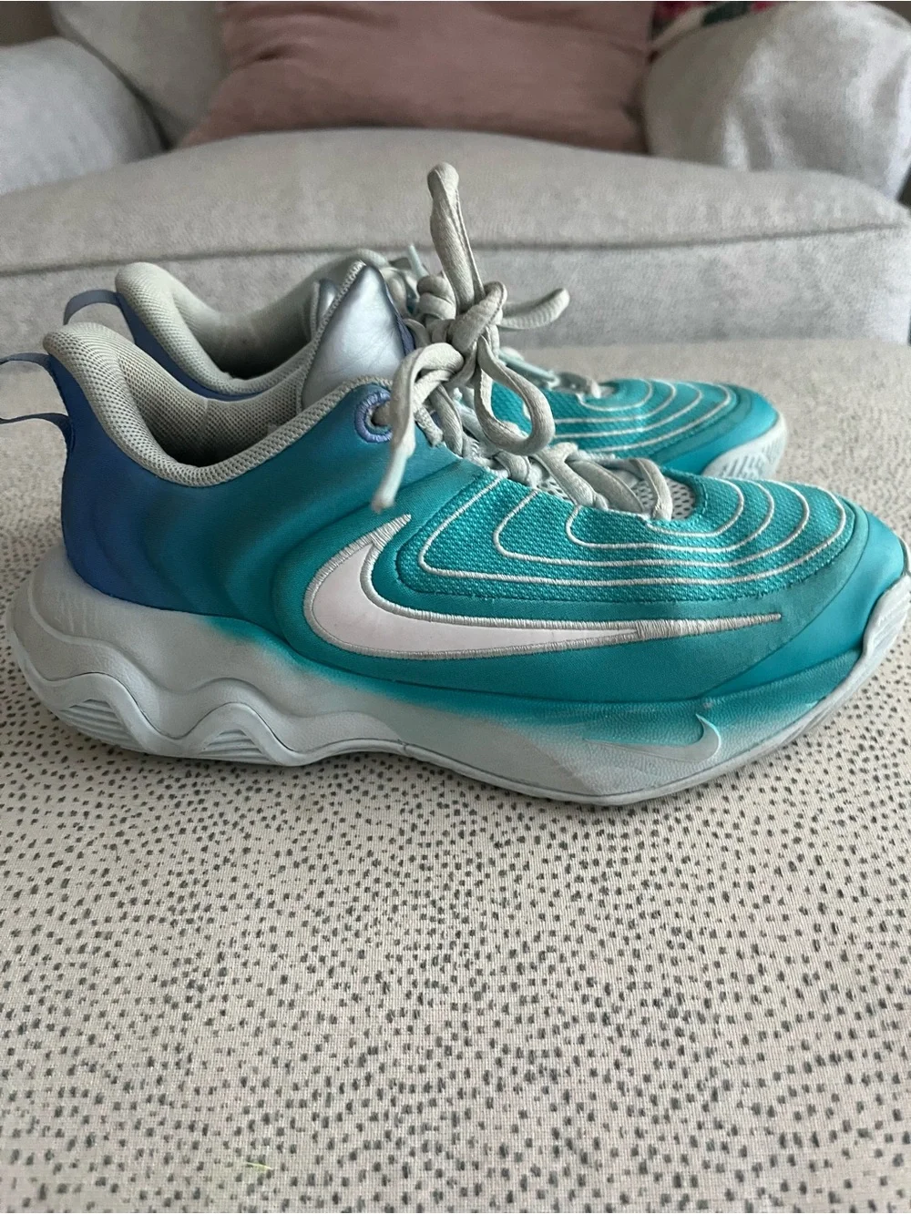 Nike Girls Basketball shoes
